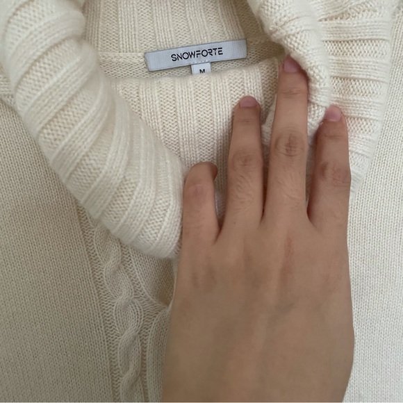 COPY - 100% cashmere turtleneck sweater (beige, size XS/S) - Picture 5 of 9